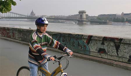 Kerékpártúra akár a fővárosban is ( ha van kerékpárút )